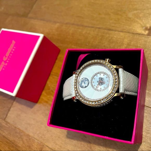 Juicy Couture watch in original box - Picture 1 of 6